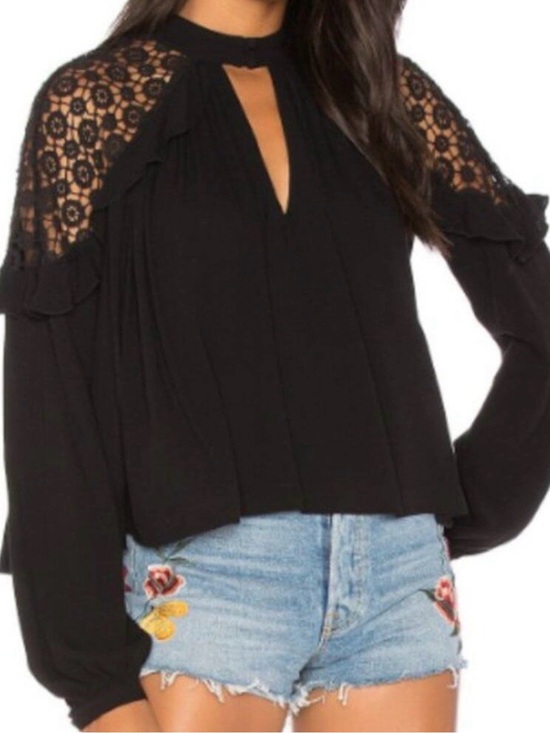 Free People Tops - Free People. Little bit of love top.